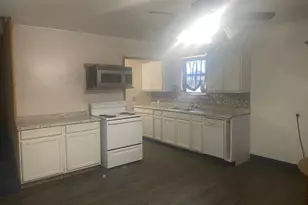 511 Denver St, Alvord, TX 76225 - Photo 3