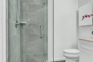 1321 Parkway Ct, Arlington, TX 76010 - Photo 9