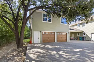 410 Fulton St, Denton, TX 76201 - Photo 1