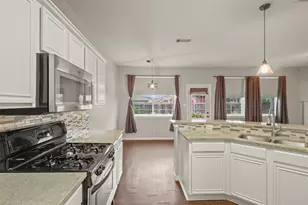 4307 Windy Meadow Dr, Corinth, TX 76208 - Photo 3