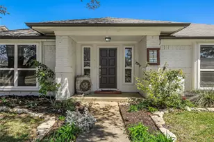 317 Stillmeadow Dr, Garland, TX 75040 - Photo 15