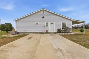 304 Co Rd 2260, Greenville, TX 75402 - Photo 19