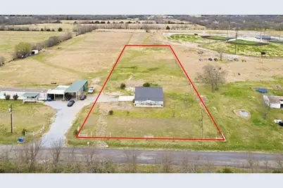 304 County Road 2260, Greenville, TX 75402 - Photo 17