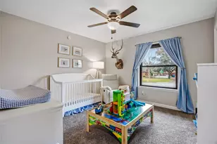 413 E Oak St, Aledo, TX 76008 - Photo 17