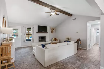 413 E Oak Street, Aledo, TX 76008 - Photo 7