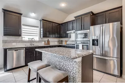 5909 Fremont Drive, McKinney, TX 75071 - Photo 5