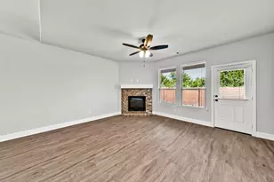 464 Steppe Pl, Red Oak, TX 75154 - Photo 13