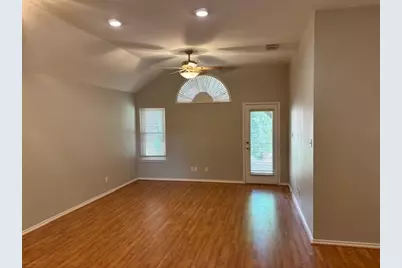 2316 Clermont Lane, Denton, TX 76205 - Photo 9