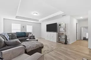 10101 Newtown Dr, Fort Worth, TX 76036 - Photo 11