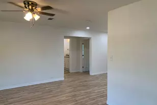 820 W Crawford St, Denison, TX 75020 - Photo 3