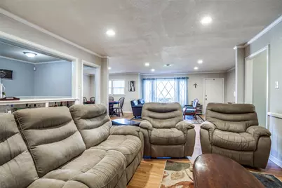 3928 Menzer Road, Fort Worth, TX 76103 - Photo 11