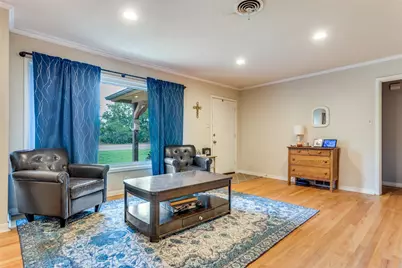 3928 Menzer Road, Fort Worth, TX 76103 - Photo 5