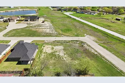 719 Escovedo Drive, Italy, TX 76651 - Photo 3