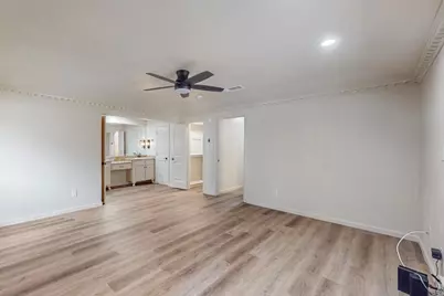 3714 Kiest Knoll Drive, Dallas, TX 75233 - Photo 15