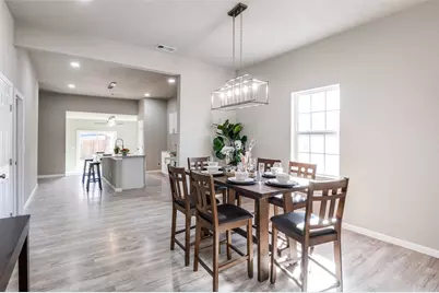 410 S Grand Avenue, Gainesville, TX 76240 - Photo 9