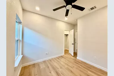 310 SW 14th Street, Mineral Wells, TX 76067 - Photo 15