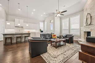 1605 Moss Trail Ct, Argyle, TX 76226 - Photo 3