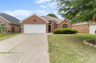 4844 Summer Oaks Ln, Fort Worth, TX 76123 - Photo 1