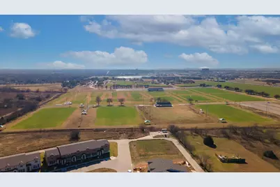 3201 Solana Circle, Denton, TX 76207 - Photo 5