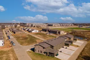 3201 Solana Cir, Denton, TX 76207 - Photo 3