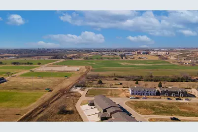 3201 Solana Circle, Denton, TX 76207 - Photo 7