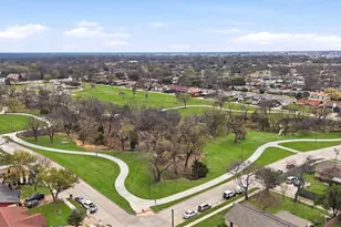 2401 Richmond Dr, Plano, TX 75074 - Photo 37