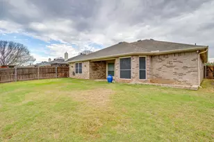 1013 Aaron Dr, Burleson, TX 76028 - Photo 35