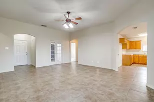 1013 Aaron Dr, Burleson, TX 76028 - Photo 11