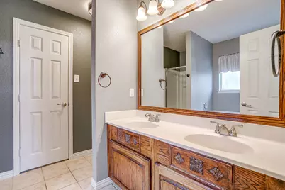 1013 Aaron Drive, Burleson, TX 76028 - Photo 23