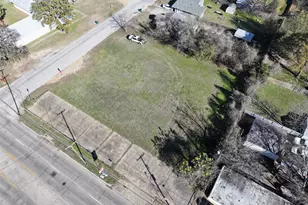 3900 Mercury St, Haltom City, TX 76111 - Photo 5