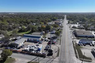 3900 Mercury St, Haltom City, TX 76111 - Photo 11