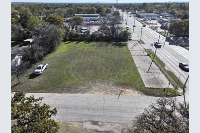 3900 Mercury Street, Haltom City, TX 76111 - Photo 7