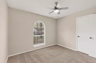 5608 Burton Ave, Fort Worth, TX 76119 - Photo 27