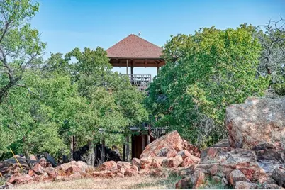 000 Arts Way, Gordon, TX 76453 - Photo 17