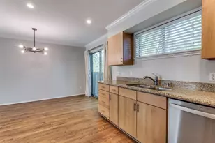 4616 W Lovers Ln, Dallas, TX 75209 - Photo 13