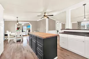 129 Hunter Ridge Ln, Springtown, TX 76082 - Photo 9