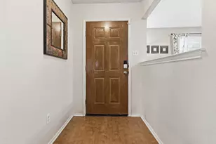 7002 Escondido Dr, Arlington, TX 76016 - Photo 5