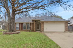 7002 Escondido Dr, Arlington, TX 76016 - Photo 1