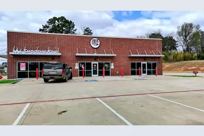 2212 Crockett Road, Palestine, TX 75801 - Photo 11