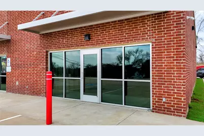 2212 Crockett Road, Palestine, TX 75801 - Photo 3