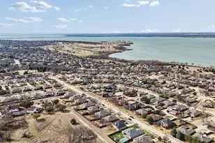 2790 Beacon Hill Dr, Rockwall, TX 75087 - Photo 33