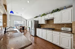 2790 Beacon Hill Dr, Rockwall, TX 75087 - Photo 11