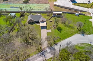 2604 Causbie Rd, Weatherford, TX 76087 - Photo 13