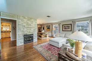 2107 Preston Pl, Denton, TX 76209 - Photo 3