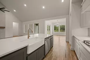 6009 Rolling Crk Ct, Aledo, TX 76008 - Photo 15