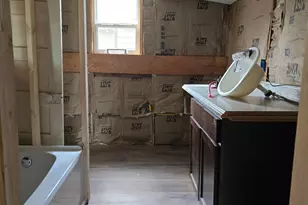 312 N 3rd St, Clyde, TX 79510 - Photo 5