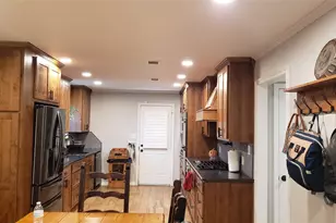 1440 S Keller Rd, Mineral Wells, TX 76067 - Photo 9