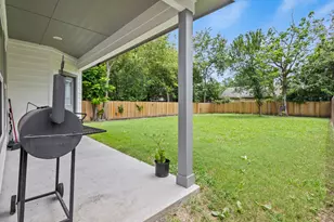 8730 Dunlap St, Dallas, TX 75217 - Photo 17