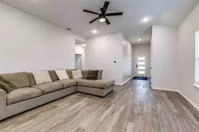 8730 Dunlap Street, Dallas, TX 75217 - Photo 7