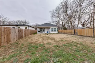 8730 Dunlap St, Dallas, TX 75217 - Photo 17